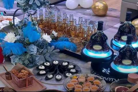 西安夜总会招聘客户接待,东方魅力夜总会直招,好平台成就梦想