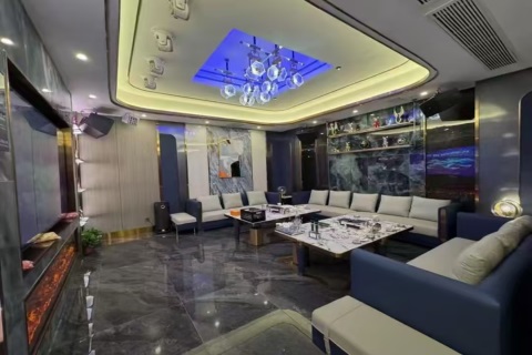 西安夜总会招聘,游艇会夜总会招聘服务顾问,团队期待你加入